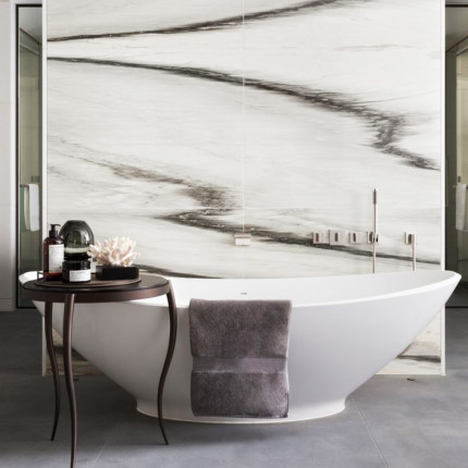 Kurv Bath ванна напольная в современном стиле из искусственного камня 189х90 см, белая В НАЛИЧИИ