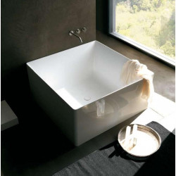 Atmosfere Quadrata Colacril ванна отдельностоящая из искусственного камня квадратная 120x120 белая или черная