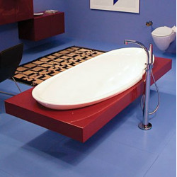 IO Flaminia ванна свободностоящая с полочкой размер 200х90 см (максимальная длина полочки - 250 см)