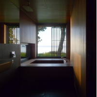 Встроенная ванна из дерева (размер на заказ) UWD