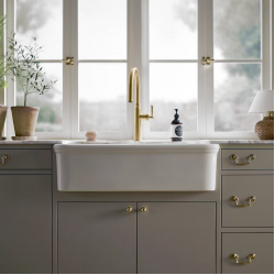 Audrine Kohler Farmhouse "фермерская" полувстраиваемая керамическая кухонная мойка