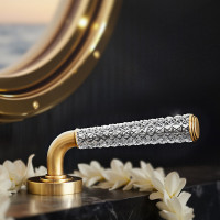 Dorian II Cut Crystal SherleWagner премиум смесители с хрусталем, в современном стиле (серия)